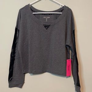 NWT Betsy Johnson Performance Cropped Sweatshirt Size Large